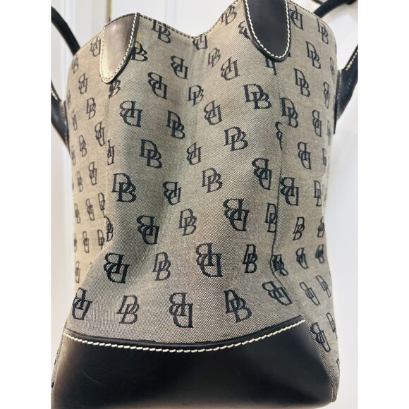Dooney & Bourke Purse Canvas Medium Handbag Black Logo Canvas Print Tote - Picture 6 of 16